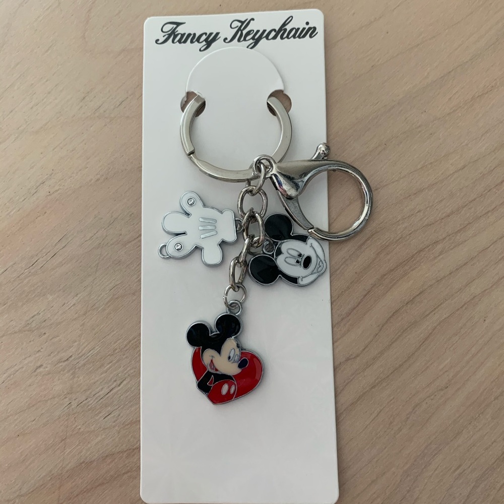 Disney Mickey Mouse love glove charm keychain